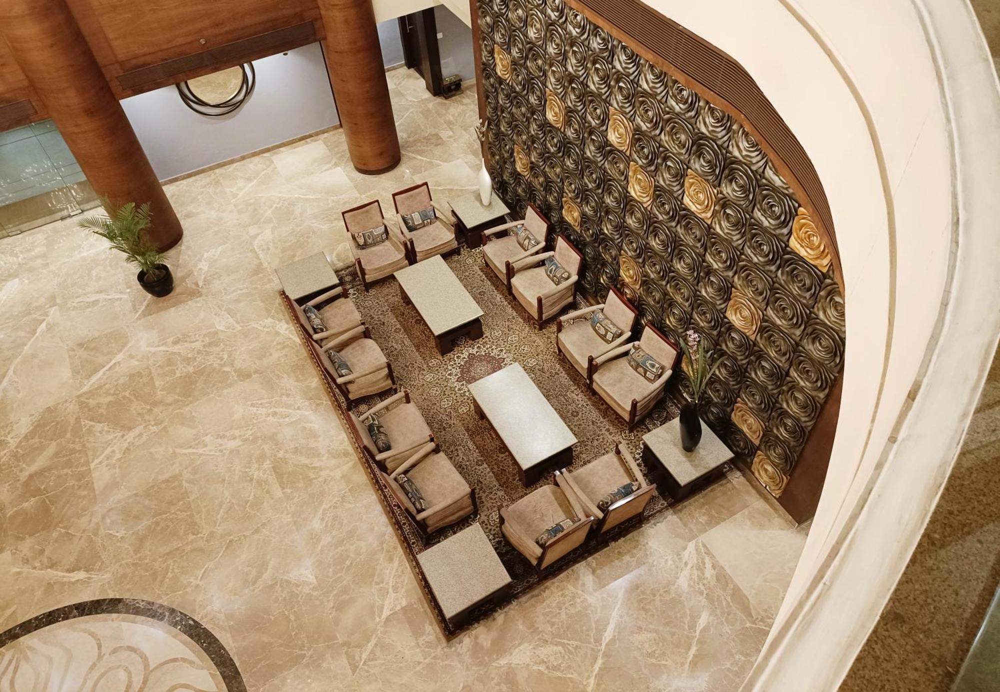 Vesta International Hotel Jaipur Luaran gambar
