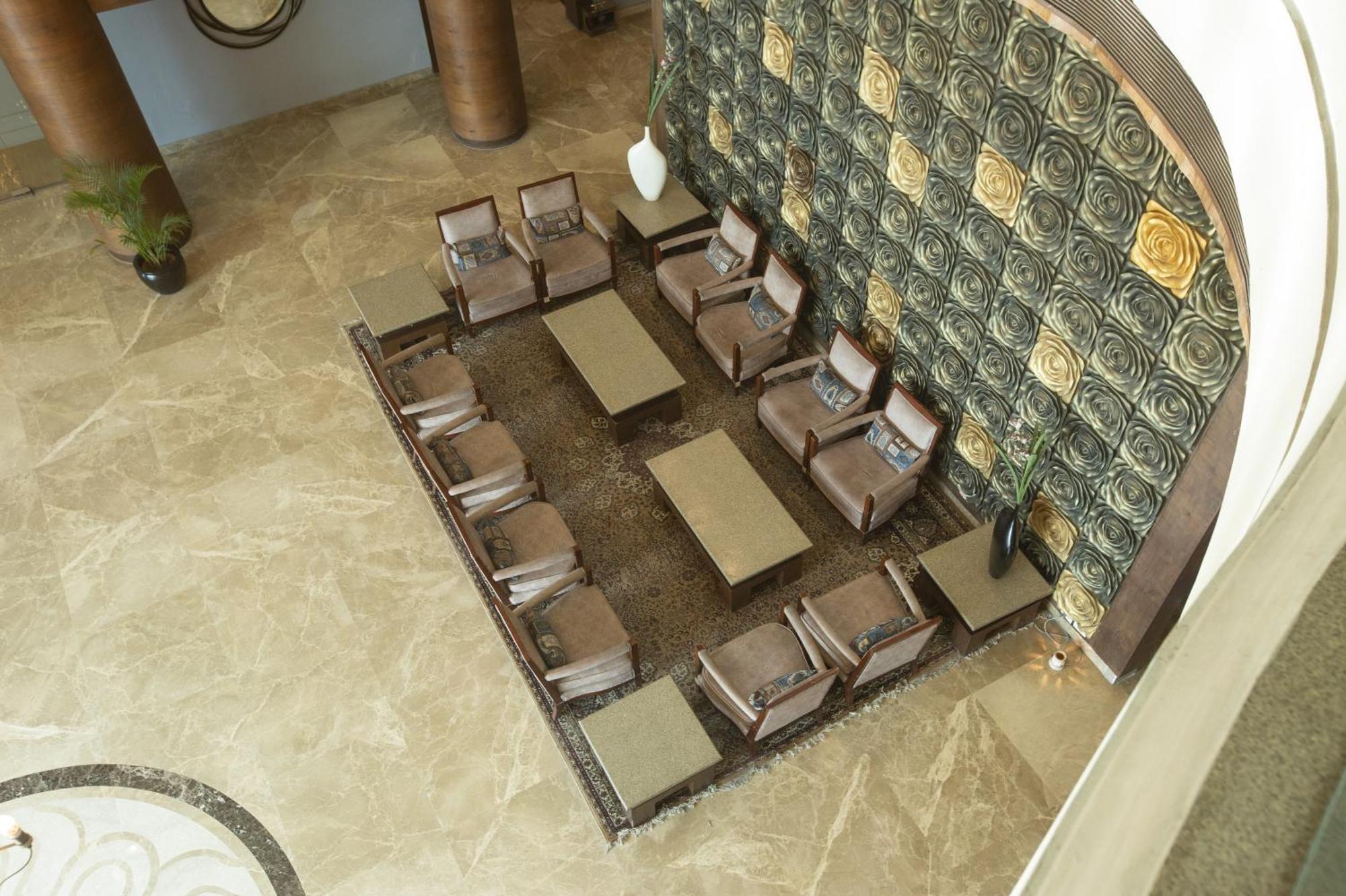 Vesta International Hotel Jaipur Luaran gambar