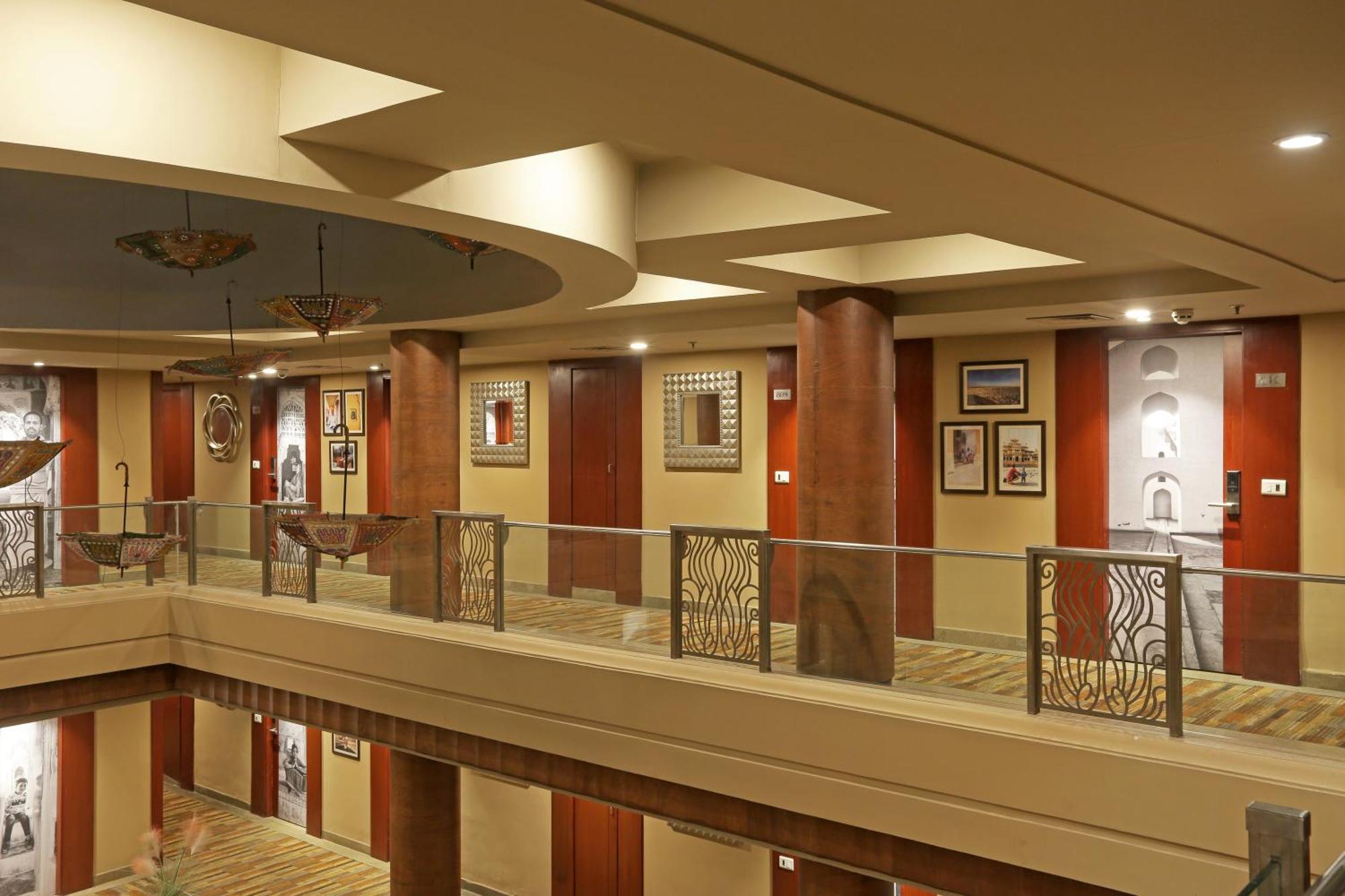 Vesta International Hotel Jaipur Luaran gambar