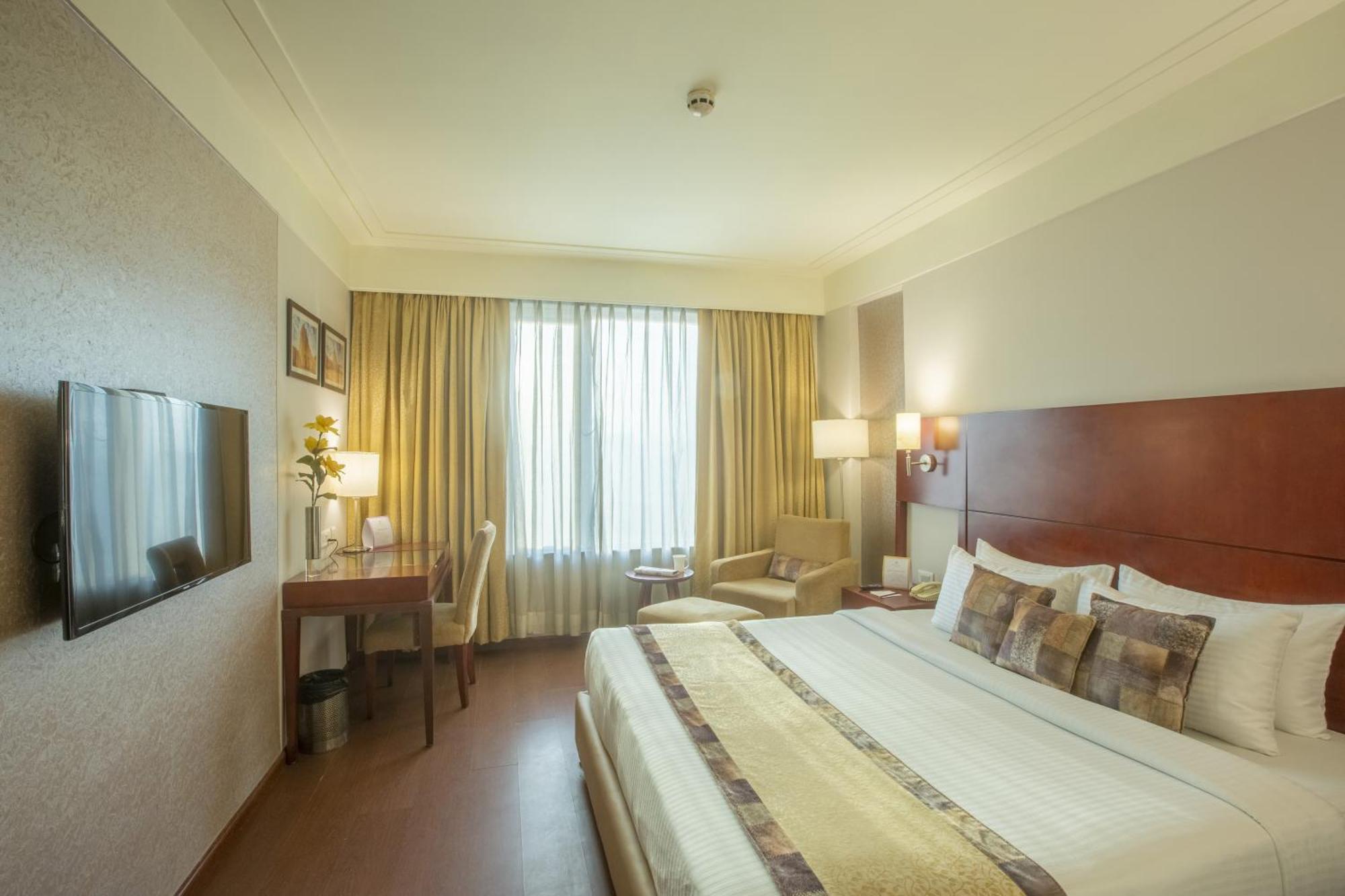 Vesta International Hotel Jaipur Luaran gambar