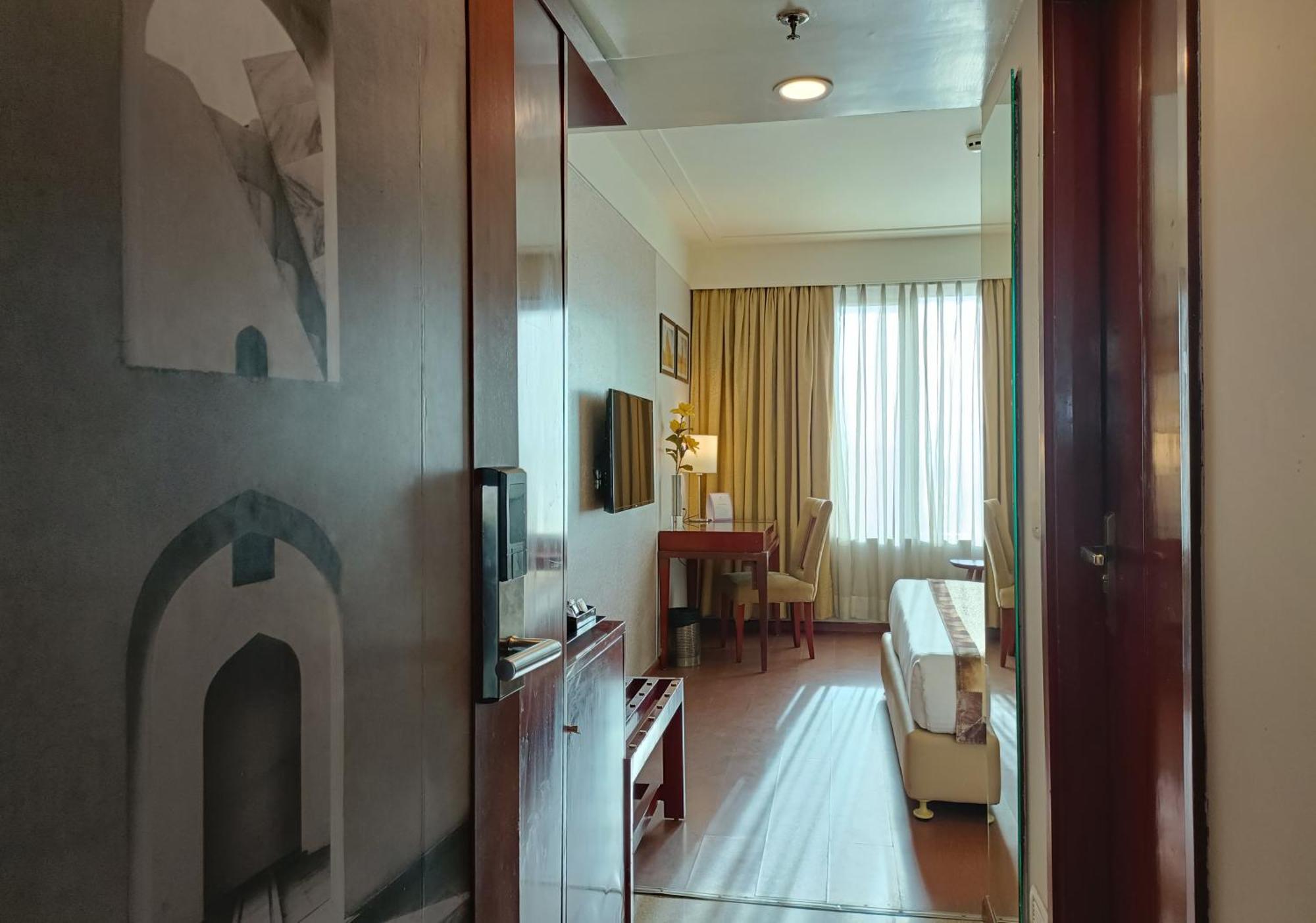 Vesta International Hotel Jaipur Luaran gambar