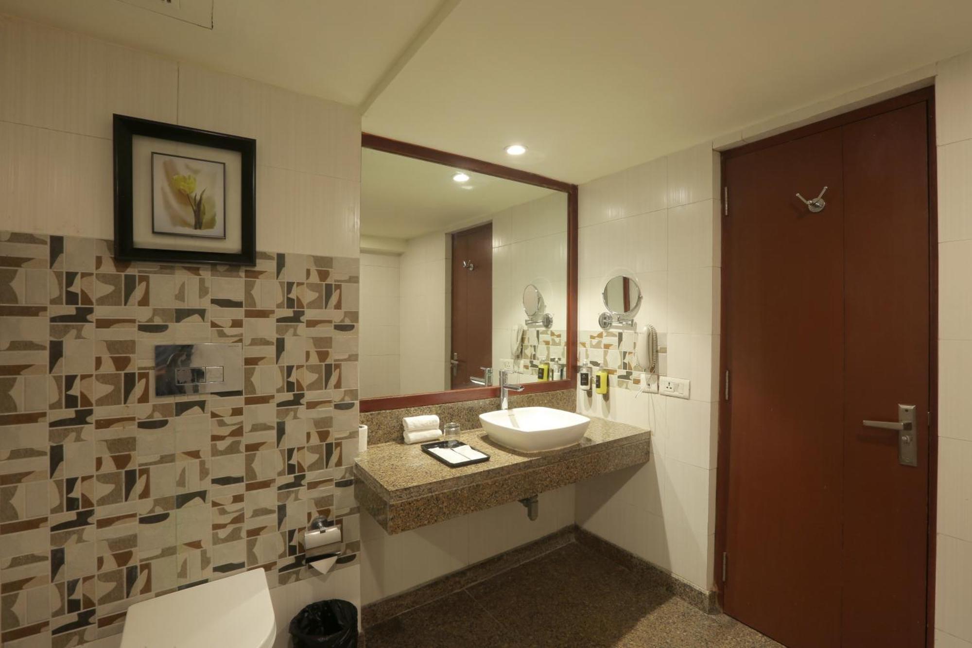 Vesta International Hotel Jaipur Luaran gambar