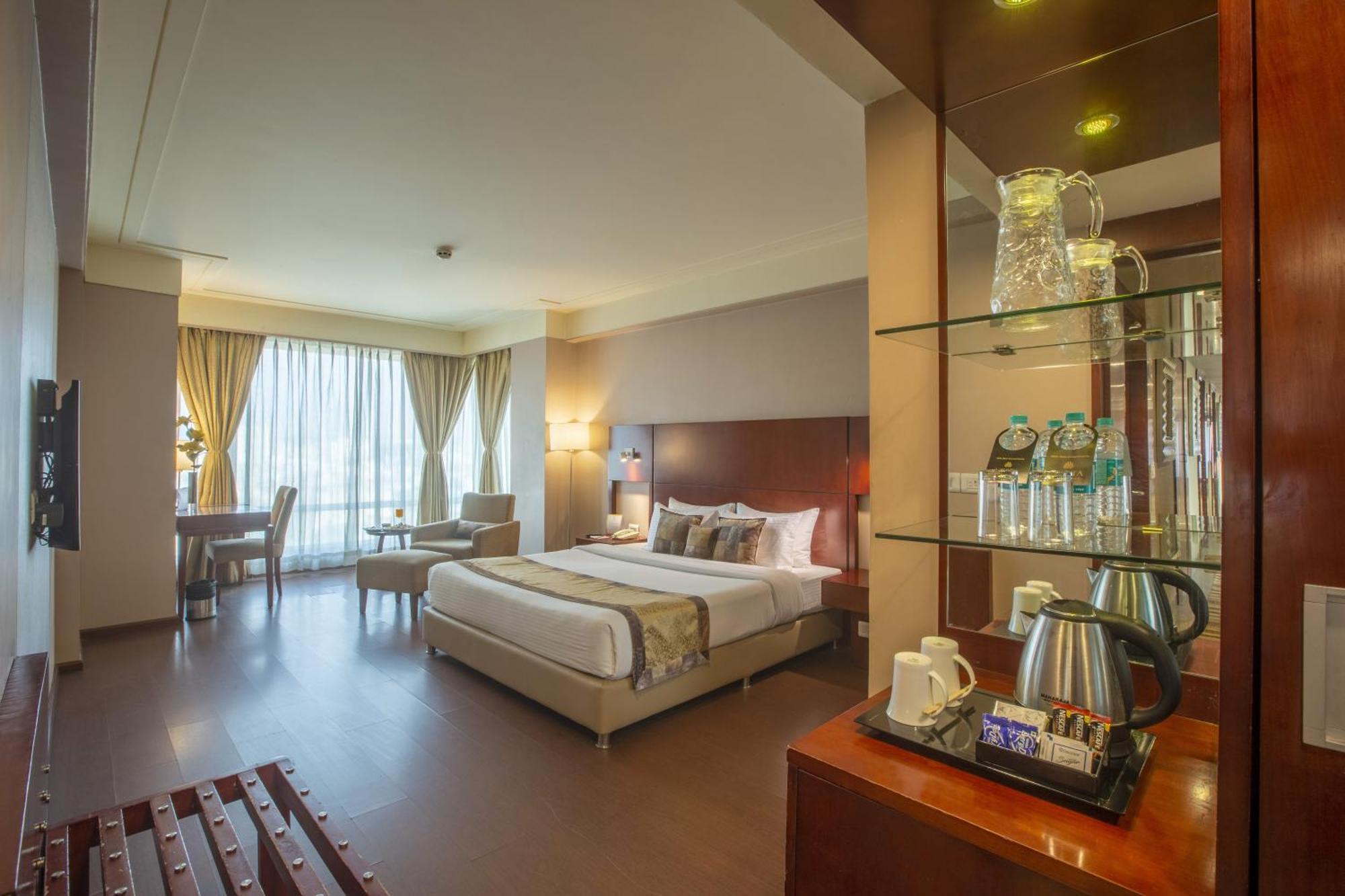 Vesta International Hotel Jaipur Luaran gambar